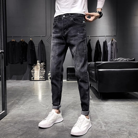 Men's Black Tapered Jeans